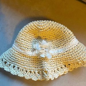 💰 Girls’ straw sun hat